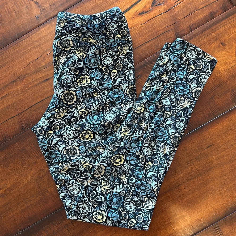 LuLaRoe OS leggings